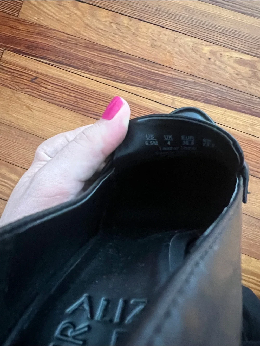 Naturalizer Black Leather Platform Loafer Pumps Chunky Wood Block Heel NWOB 6.5